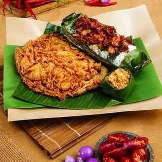 Nasi Bakar Cumi Ceria