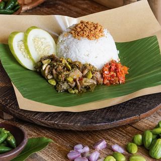 Nasi Cumi Kehijauan (Pete)